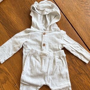 Carters 6-9M Matchibg Set